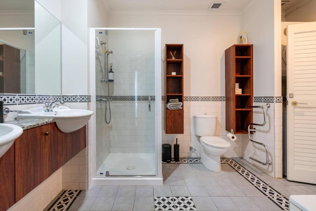 Spacious Penthouse With Spectacular Harbour Views! Auckland Luaran gambar